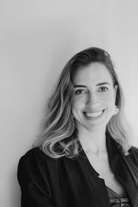 Dra. Mariana Dória Moreira, especialista en rinomodelación en Clínica Neo