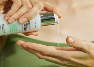 BIOEFFECT Facial Cleanser